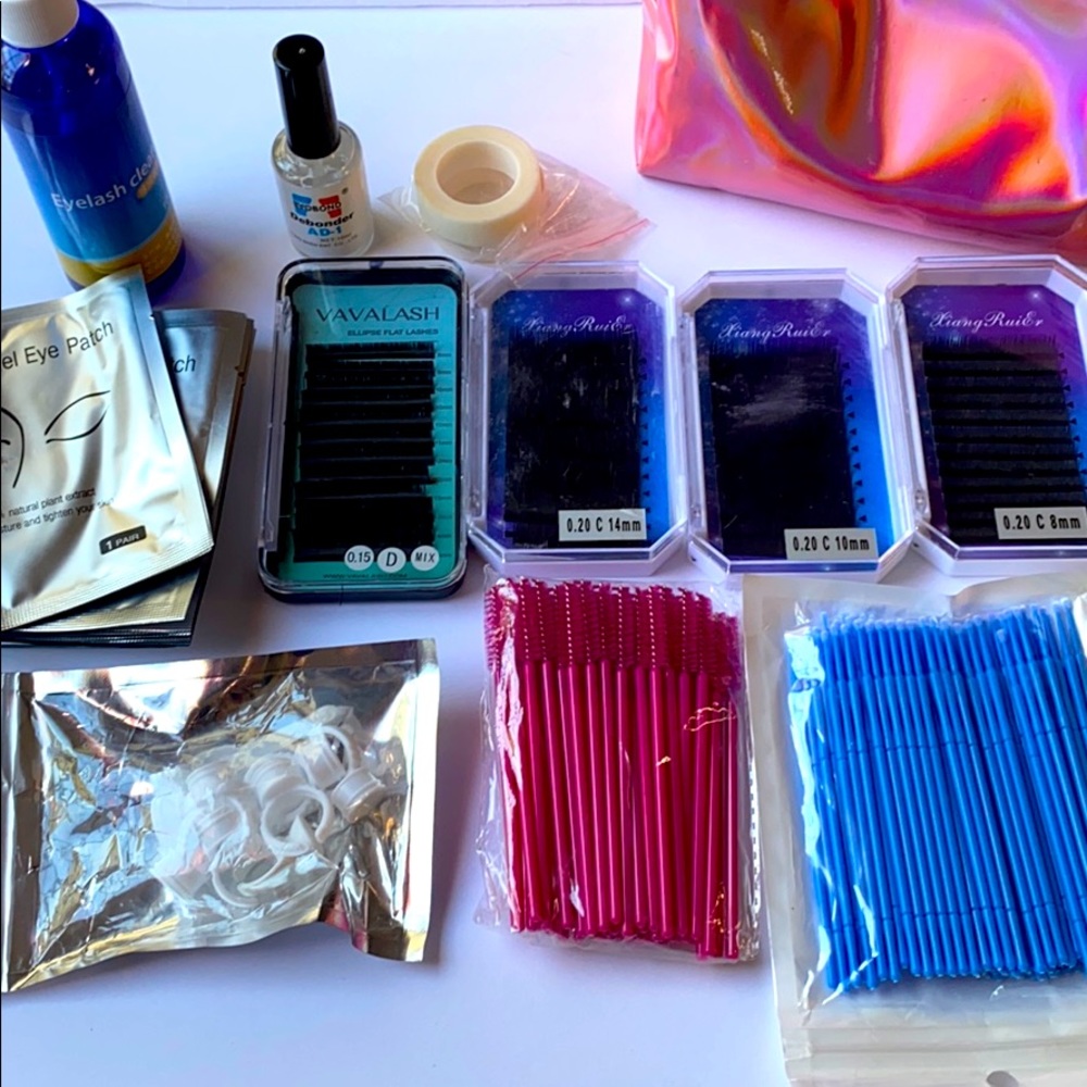 Eyelash Kit